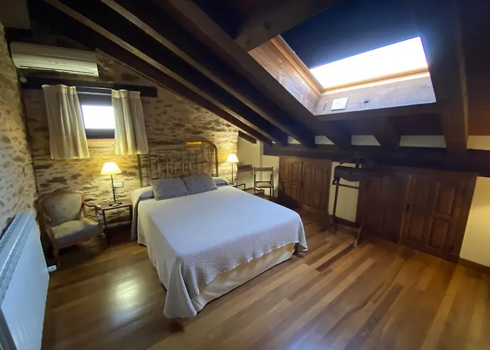 La Hoja De Roble פואבלה דה סנאבריה