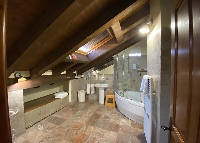 La Hoja De Roble * פואבלה דה סנאבריה