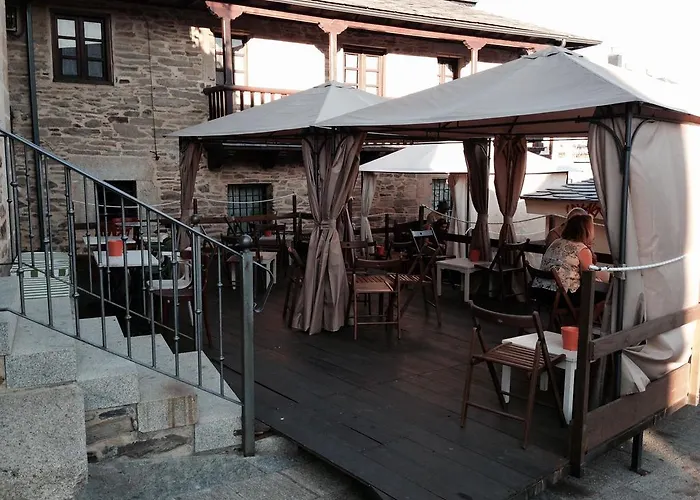 La Hoja De Roble * 푸에블라 데 사나브리아