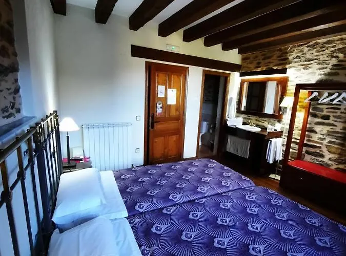 בית כפרי La Hoja De Roble פואבלה דה סנאבריה